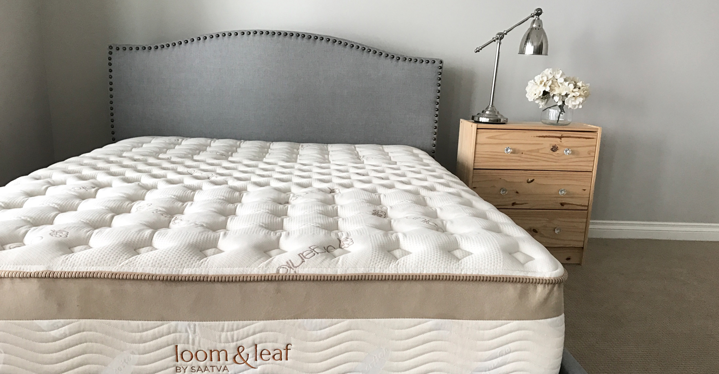 mattress pad for loom and leaf mattress